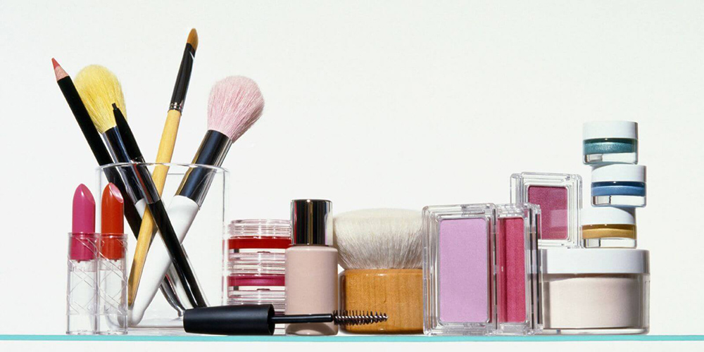 Tại sao nên kinh doanh mỹ phẩm trên Facebook? bi quyet kinh doanh my pham tren facebook hieu qua